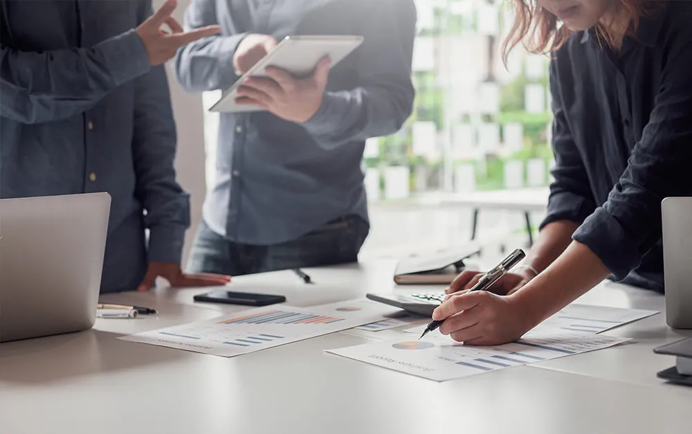 Passos práticos: implementando com sucesso a transição de liderança em sua empresa
